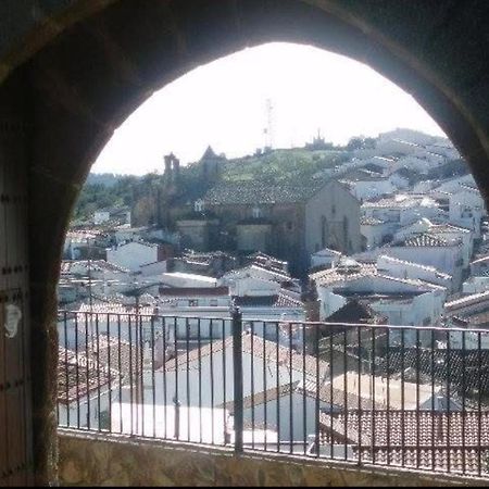 Casa Rural La Fuente Segura de León 外观 照片