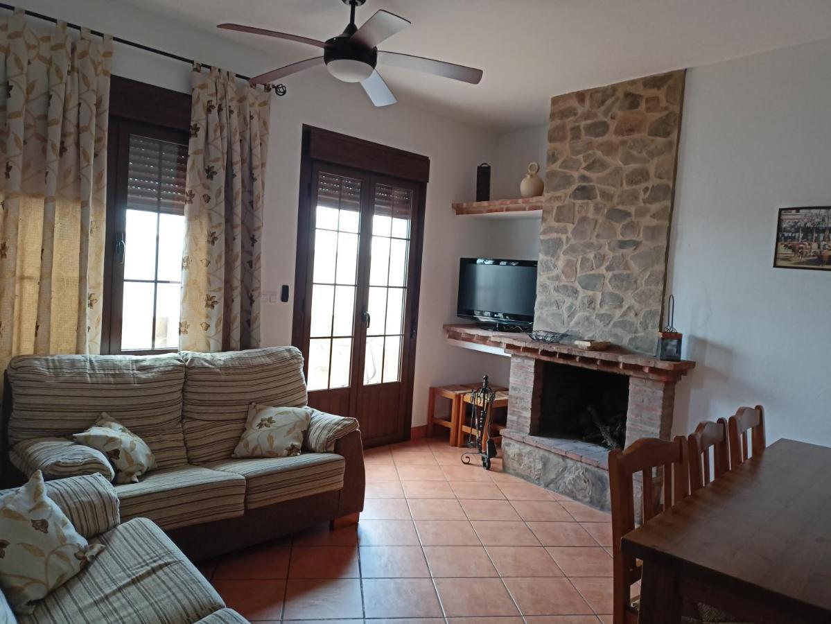 Casa Rural La Fuente Segura de León 外观 照片
