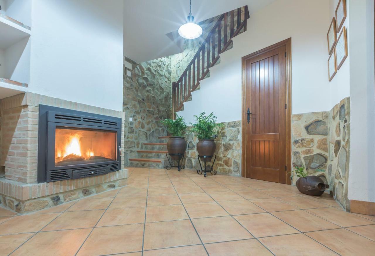 Casa Rural La Fuente Segura de León 外观 照片